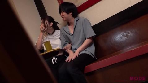 Азиатка глотает японский хуй без остановки