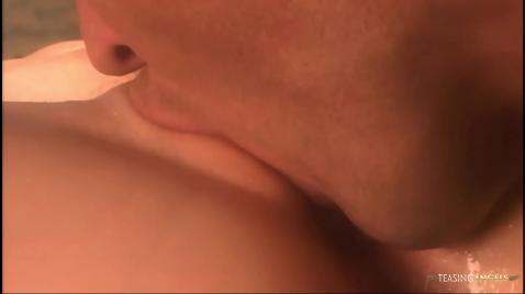 Шлюха и ебарь отжигают на природе