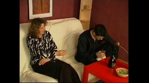 Трахнула сына до потери сознания