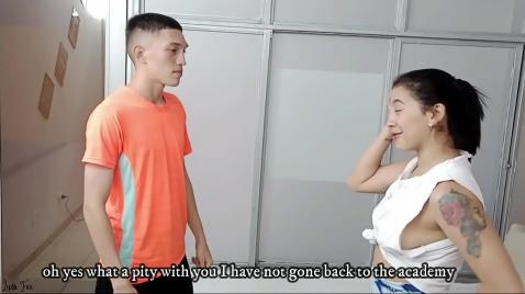 Азиатки трахаются как шлюхи на камеру