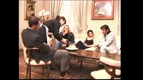 Жесткий оргия с дружками в попку