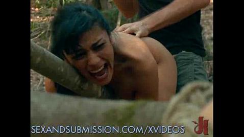 Жесткий трах в лесу без промедления